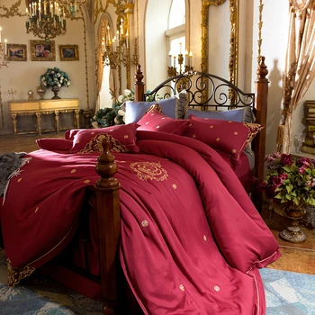 

2018 Summer Tencel red Bedding Set Queen King size Embroidery Duvet Cover Bedsheet set Pillowcase Soft Bedclothes for wedding