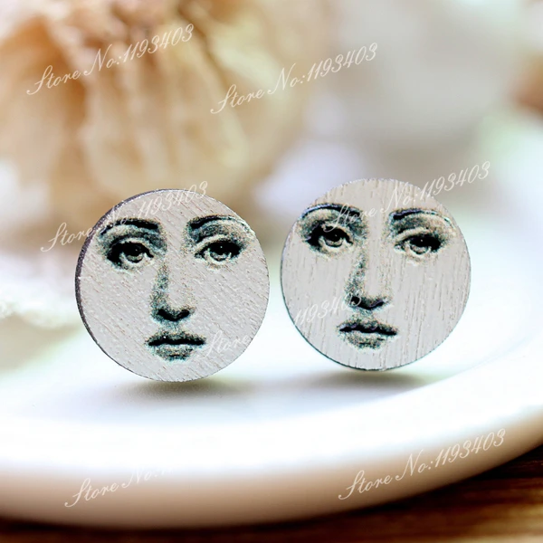 

10pcs Unique 3D Embossed 16mm Round Coloured Drawing pattern Laser Cut wood Cabochon DIY for Rings, Earring,Brooch,Necklace