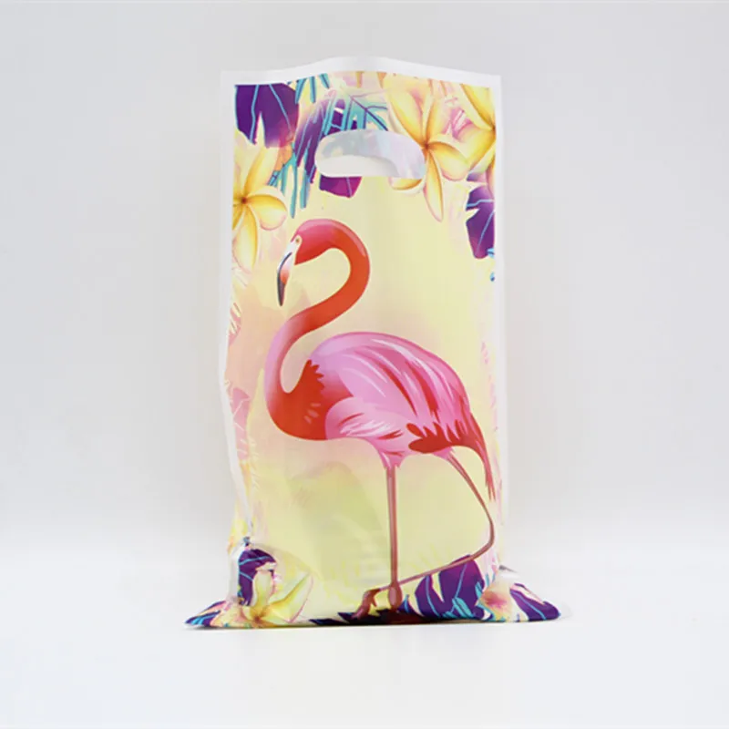 

The New 6pc/set Flamingo theme gift bag party birthday supplies animal theme cartoon theme children's birthday party