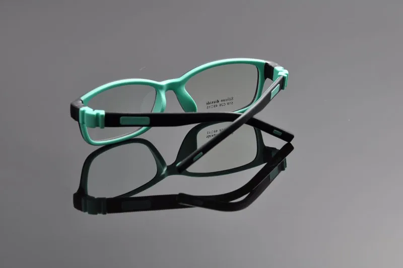 DD0272-ZH519 BLACK GREEN (3)