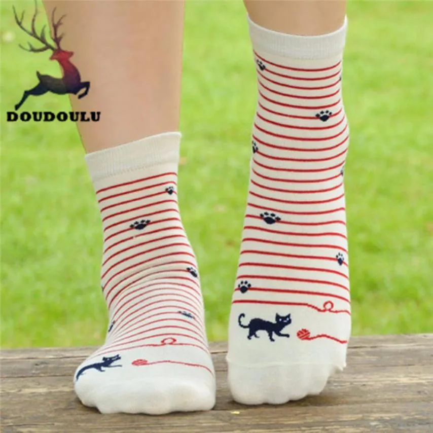 

DOUDOULU Women Striped Cat Keep Warm Socks winter socks women cotton Socks Footprints Socks Floor calcetines mujer algodon#QYW