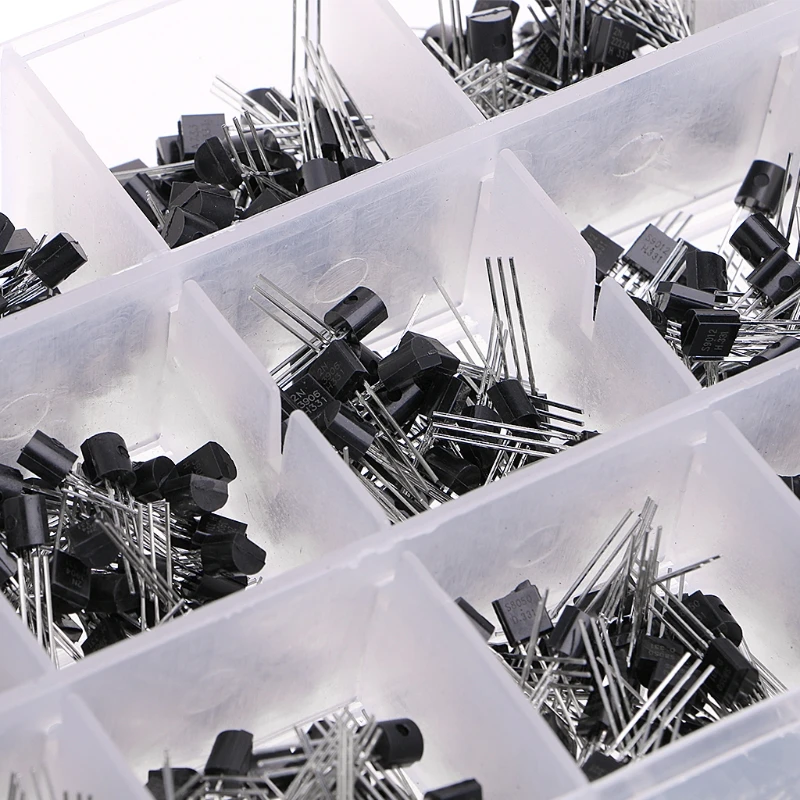 

High Quality 900 Pcs 18 Value A1015 - 2N5551 Bipolar Signal Transistor NPN PNP Kit Set New 2019