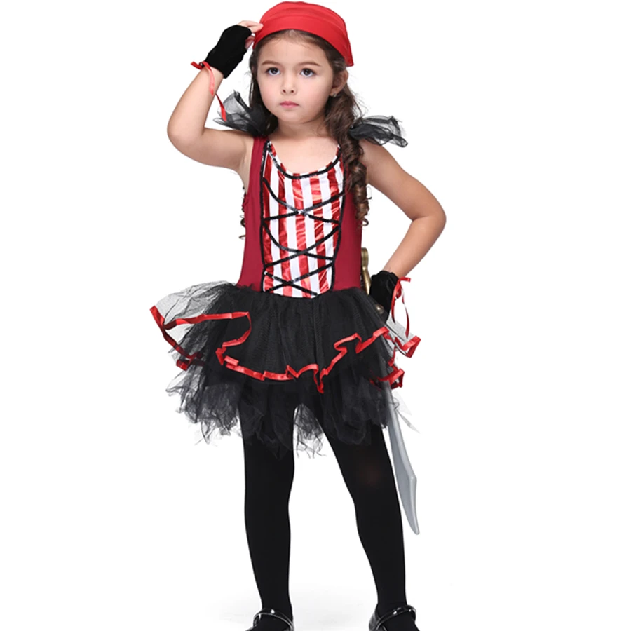 cute girl pirate costumes