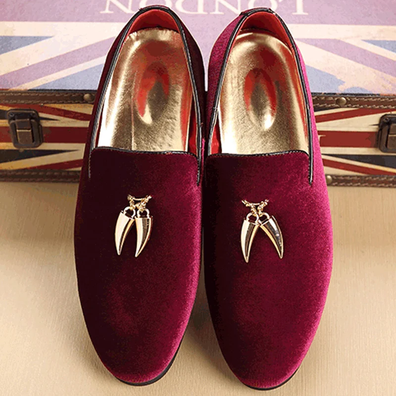 

Boat shoes big size 38-49 fashion metal ornaments male social shoe comfortable breathable office shoes men moccasins for men