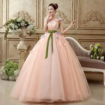 vestido de 15 anos com flores