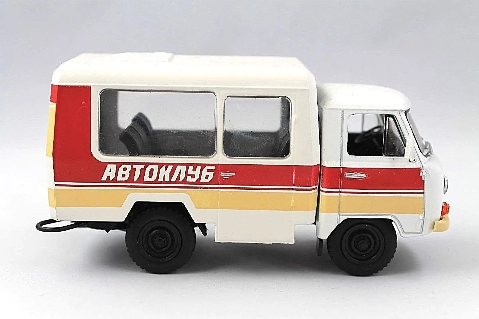 D EA 1:43 UAZ T12.02 бутик сплава автомобиля игрушки для детей Детские игрушки модель оригинальная посылка