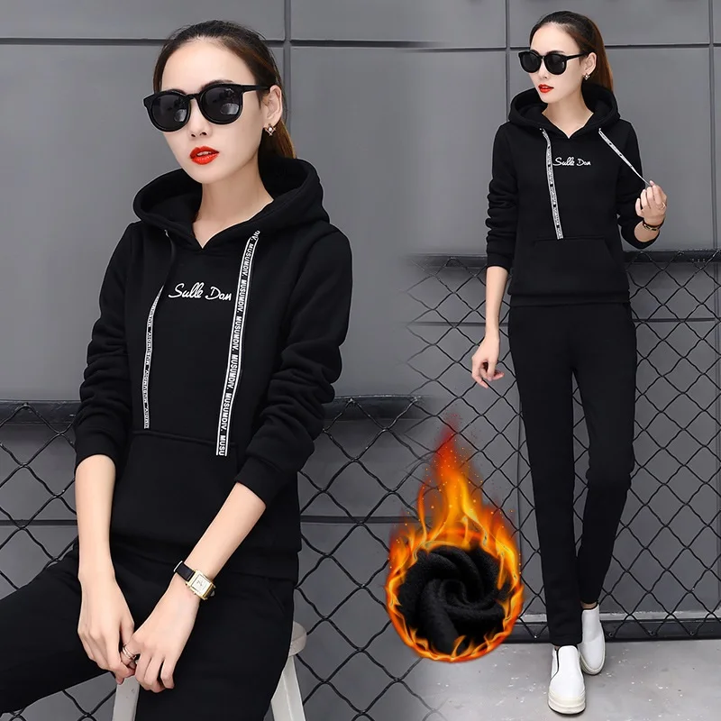 

Autumn and winter 2019 New Fashion women suit warm women's tracksuits casual sets with a hood fleece sweatshirt two pieces set