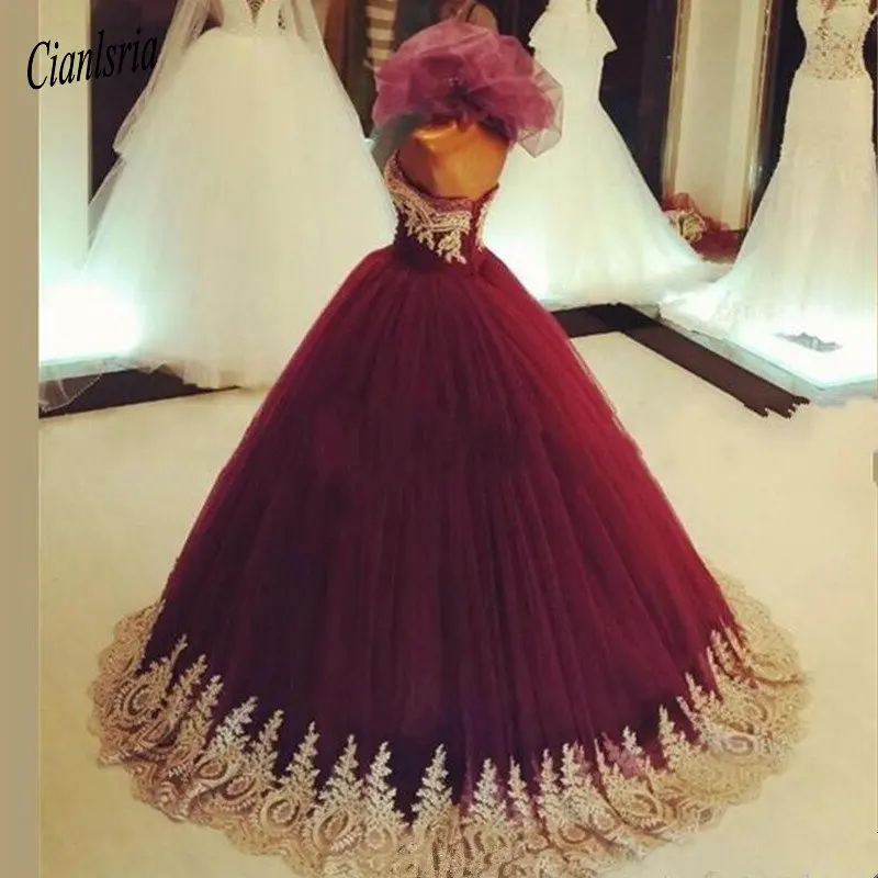 Бордовые платья Quinceanera Тюль с золотыми Аппликации Кружева Сладкие 16 Платья Бальные платья Vestidos De 15 Anos миди