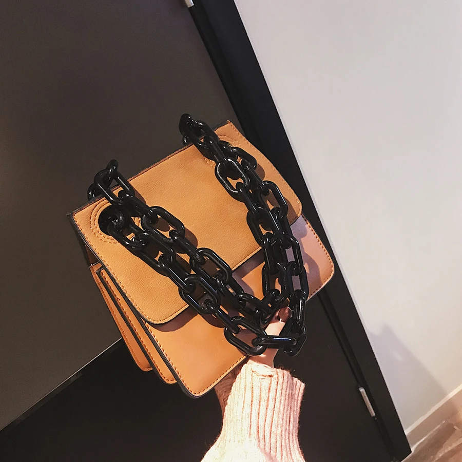 عارضة الاكريليك سلاسل حقيبة يد المرأة شعرية بو الجلود Crossbody حقائب للنساء الماركات تصميم صغيرة رفرف بولسا حقيبة ساعي