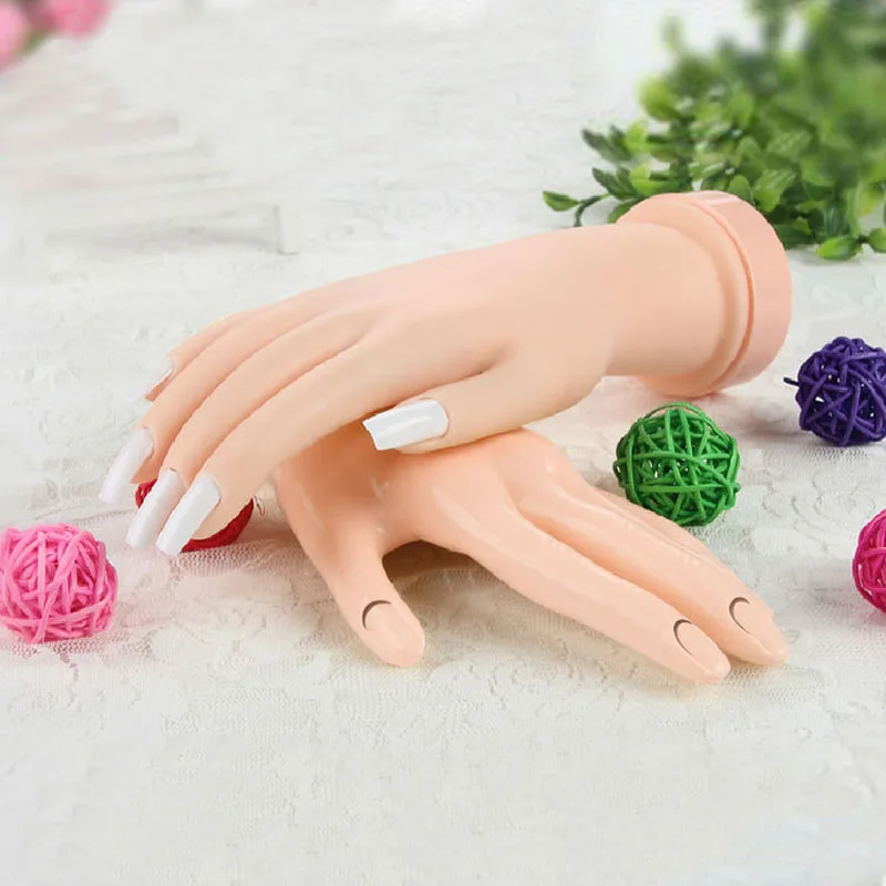 

1Pcs Flexible Soft Plastic Model Fake Hand For Nail Art Practice Display Tool Salon Nails Training Can Bend Practice Hand