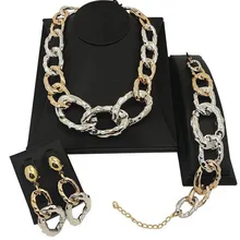2019 New Exaggerated Earrings Long Jewelry Sets elegant wedding for party Dubai Fashion Jewelry Big Necklace Earrings Jewellery 2019 New Exaggerated Earrings Long Jewelry Sets elegant wedding for party Dubai Fashion Jewelry Big Necklace Earrings Jewellery