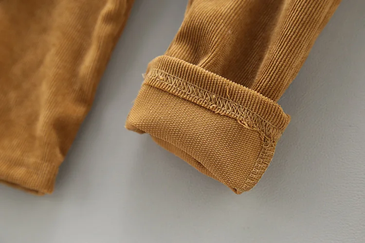 10317050204_479153485 - 