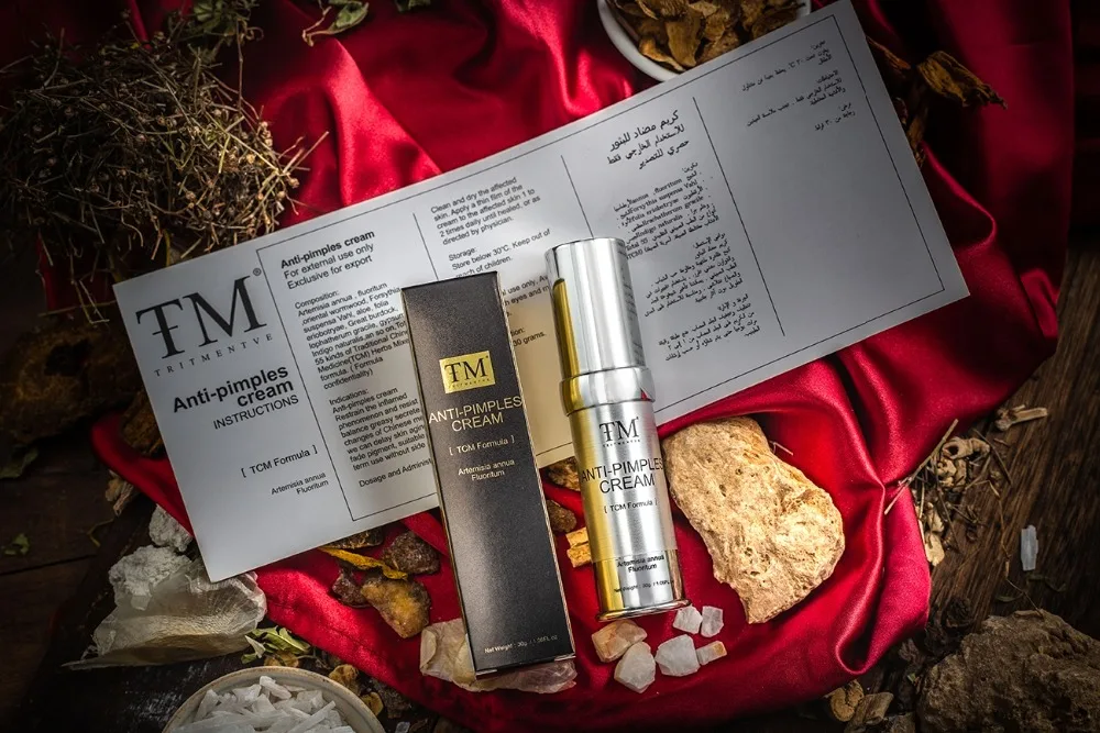 TRITMENTVE крем от угрей формула TCM предотвращает и удаляет акне тонкая текстура.