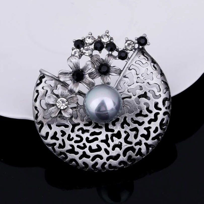 

Imitation Pearls Brooch Pins Women Party Costume Accessories Vintage Nature Stone Brooches Crystal Jewelry Gift Broche XZ160