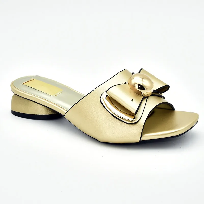 Новое поступление; летние женские туфли на низком каблуке; роскошная дизайнерская обувь для женщин; свадебные туфли в нигерийском стиле со стразами - Цвет: Золотой