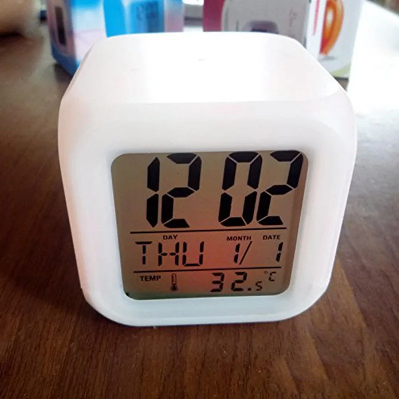 

Cube Led Clock LED Alarm Clock 7 Colors Changing Digital Desk Gadget Thermometer Night Glowing Watch for Gifts Home Decor TSLM1