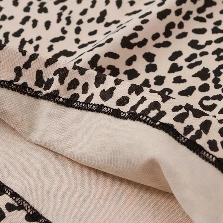 Women Leopard Print Mini Skirt