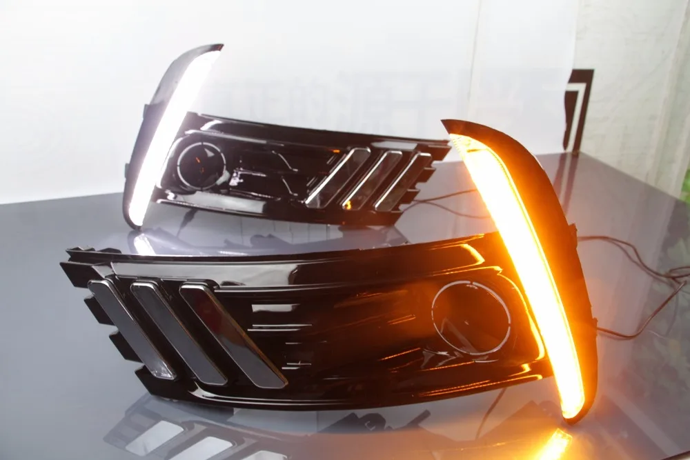 

Qirun led drl daytime running light for Toyota Corolla 2017-2018 with yellow turn signals +dimmer and blue night running light