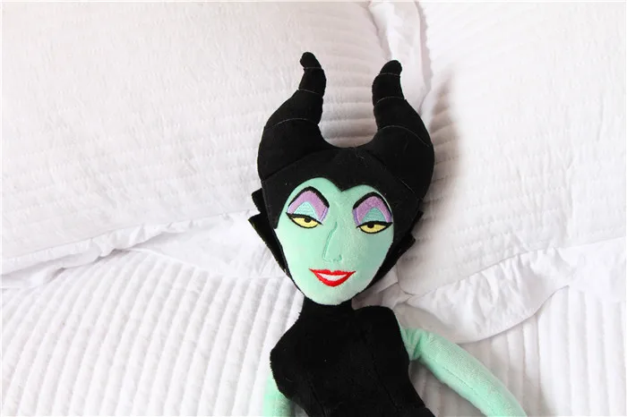 malefica peluche
