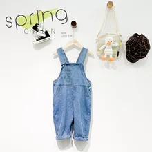 Комбинезоны для новорожденных брюки одежда Мягкий хлопок, на весну, с карманами, детский топ с лямками для малышей теплые брюки для девочек толстые однотонные брюки Цвет Джинсовые Комбинезоны для детей