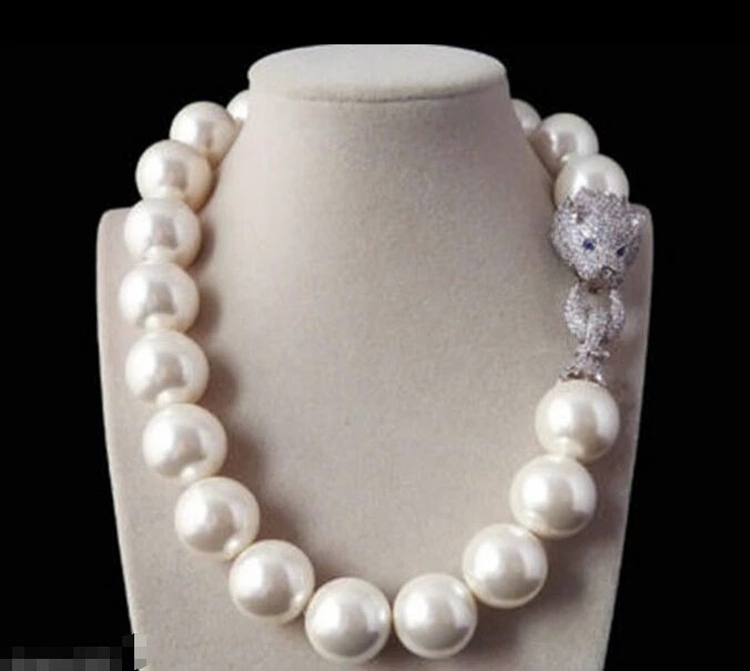

Free shipping >>>>>>Rare 18mm White Shell Pearl Necklace Belt White Leopard Head CZ Clasp