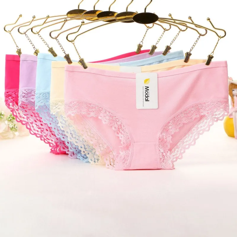 exposed women lingerie Broken cock pictures