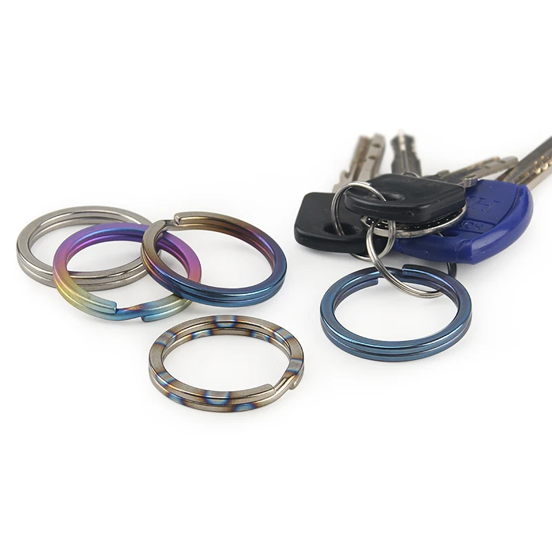 Vibrant Titanium Alloy Ultralight Key Ring - Durable, Rust-Free Outdoor Accessory
