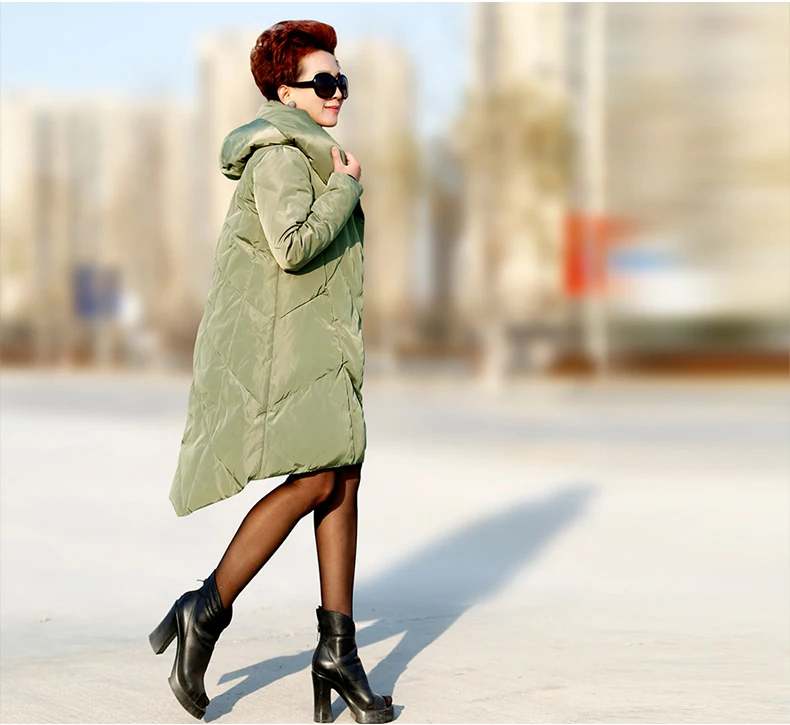 Зимний пуховик с капюшоном и пальто женский длинный большой размер толстый теплый ласточкин хвост winered Armygreen черный