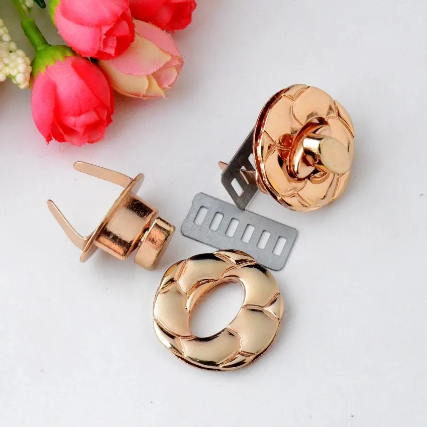 Free Shipping 5 Sets Golden Metal Hook Box Latches Clasp Bag Box Lock