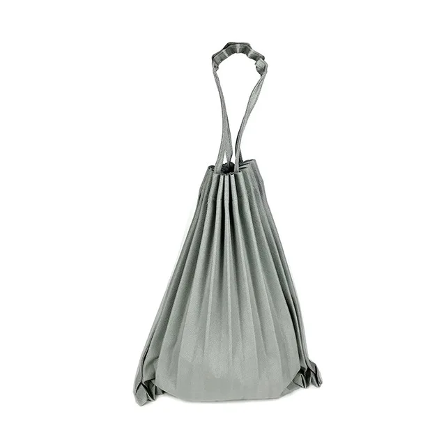 8927544321_137473026.640x640