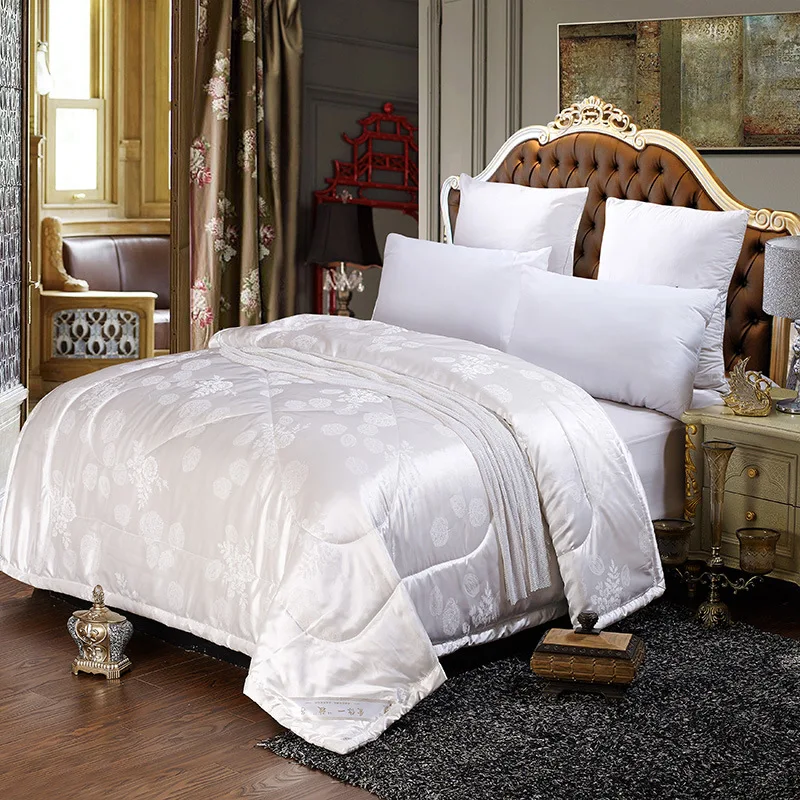 White Jacquard Quilts summer throw duvet 1pc bed cover European style