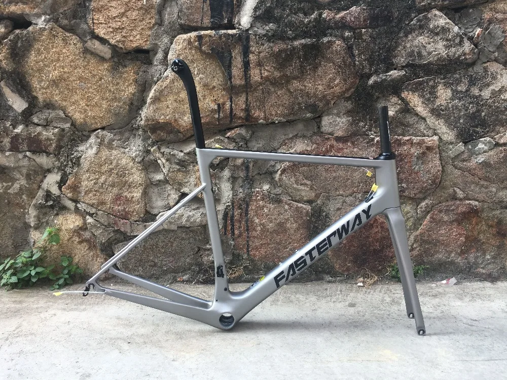 Sale 2018 taiwan brand FASTERWAY classic sliver grey with black super light carbon bike frame:frameset+seatpost+fork+clamp+headset 0