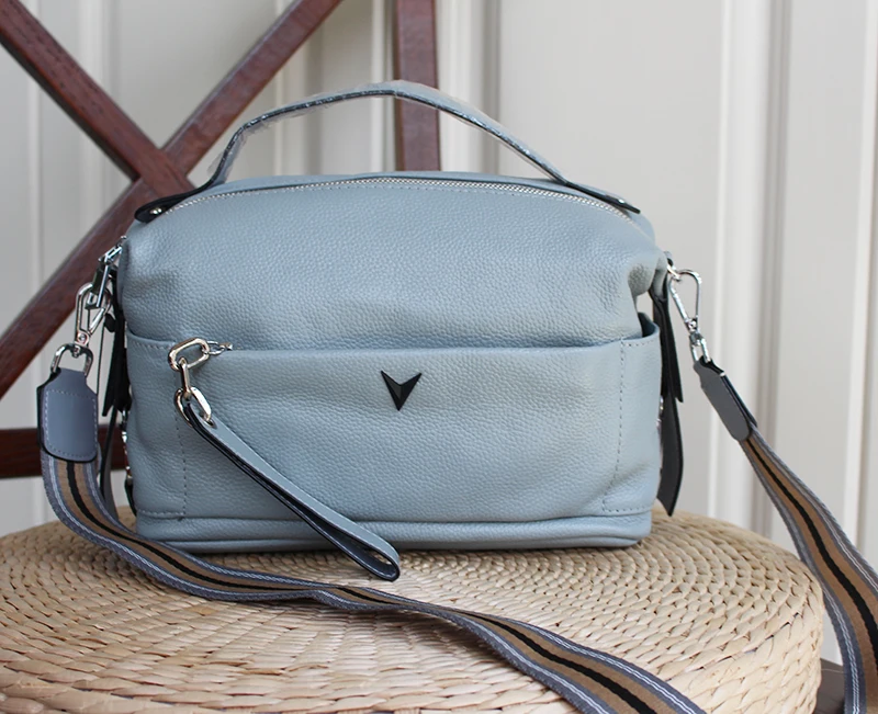 New Arrival 2019 Genuine Leather Bags Women Vintage Pillow Cow Leather Handbag Ladies Solid Casual Cross body Bolsa Feminina Tot New Arrival 2019 Genuine Leather Bags Women Vintage Pillow Cow Leather Handbag Ladies Solid Casual Cross body Bolsa Feminina Tot