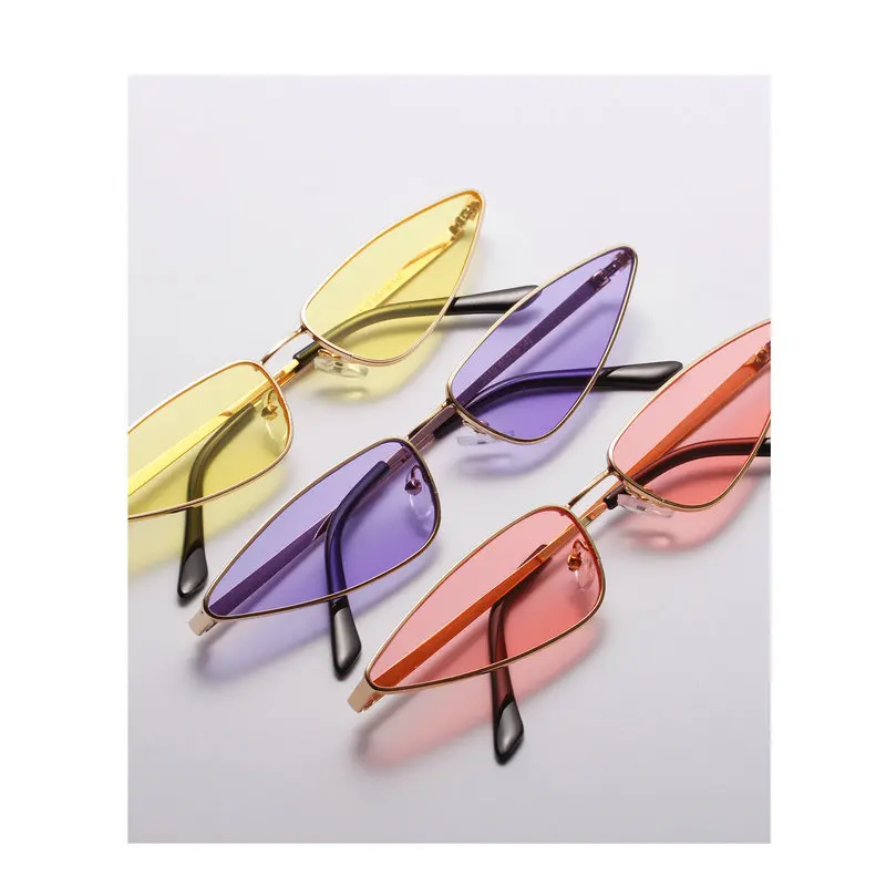 

2018 Elliptical Cat Glasses Lady Retro Designer Mens Metal Flat Top Marine Triangle Mini Glasses Ladies Square Sunglasses NX