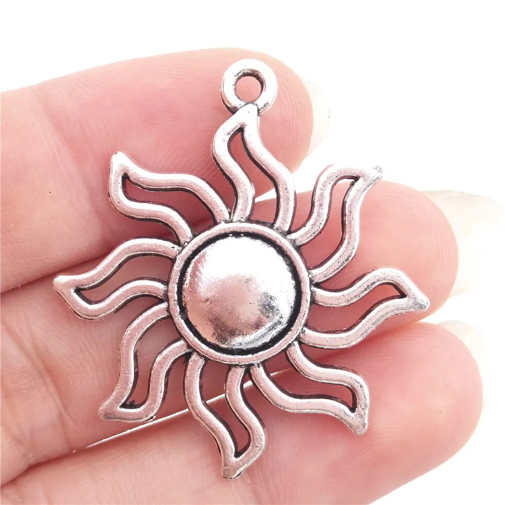 BULK 30pcs Lots Zinc Alloy Metal Tibetan Silver Plated Sun Charms