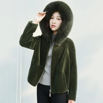 

Autumn and Winter New Fur Coat Short Section Slim Imitation Fox Fur Coat Solid Color Fashion 2018 Plus Size Female Jacket 1619