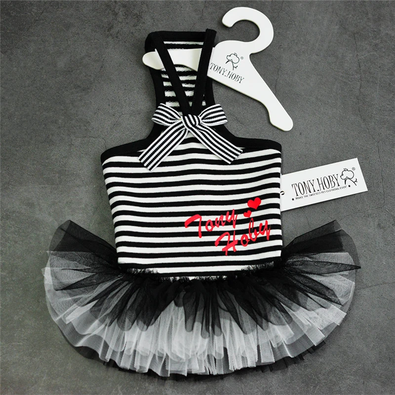 girl dog fashion skirt  (1)