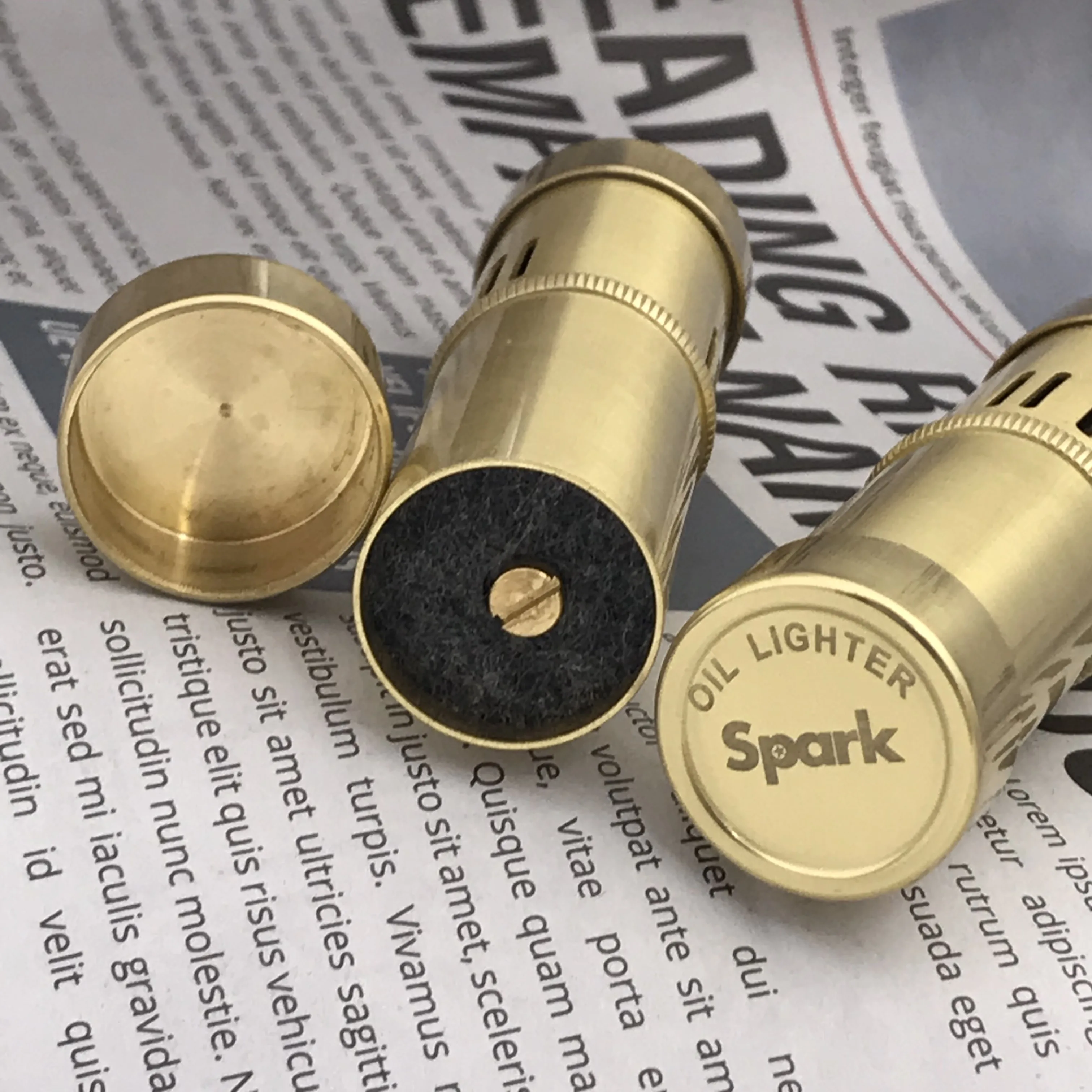 Классическое Латунное масло зажигалки с отжимом Spark коллекция подарков