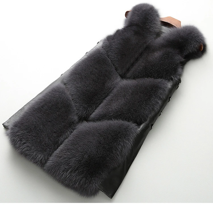 9051144368_1840228121_