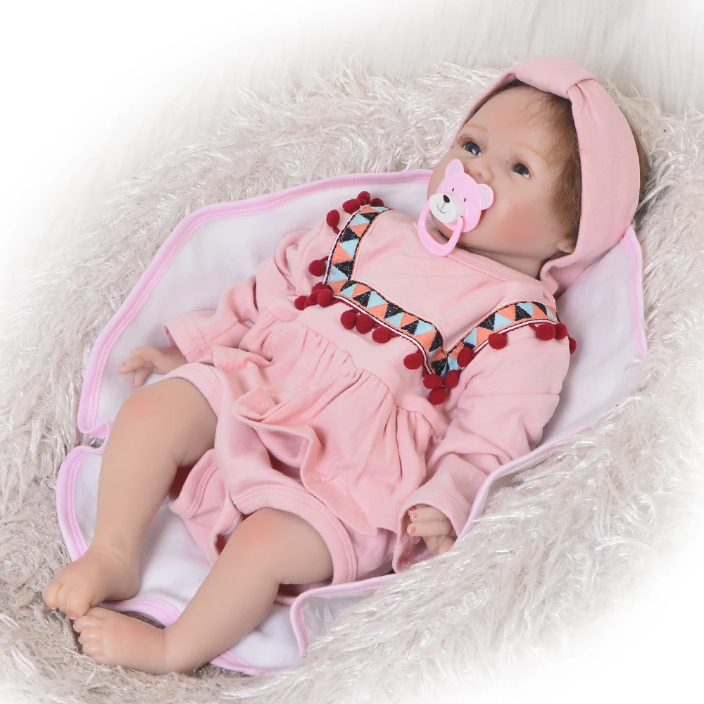 

New Arrival 22'' 55 cm Cloth Body Baby Doll For Sale Lifelike Smile Face Reborn Bonecas For Children's Day Gift Menina Briquedo