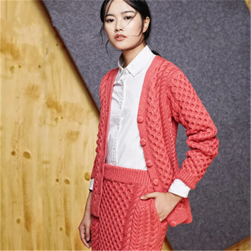 

100% hand made pure wool Vneck twisted knit women solid single breasted H-straight short cardigan suit one&over size