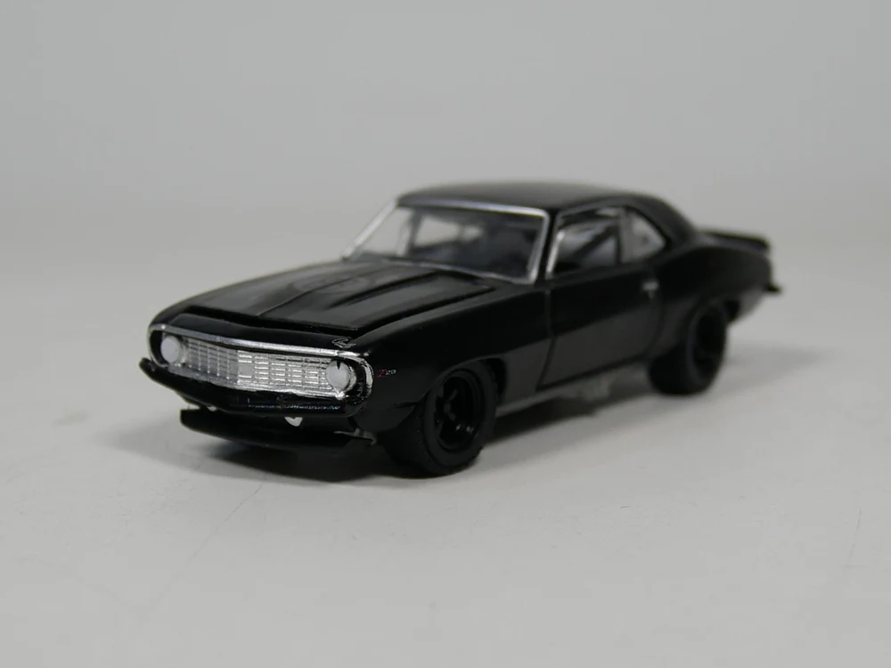 Зеленый свет 1: 64 1969 Chevrolet Camaro Z/28 бутик сплав автомобиль игрушки для детей детские игрушки оптом