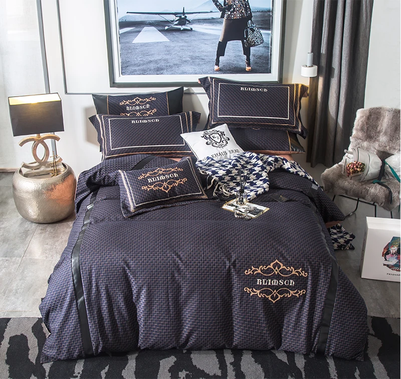 

blue Embroidery Luxury Royal Bedding set Queen King size 4Pcs Duvet cover Bed sheet linen set for mans