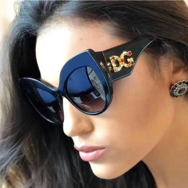 

2019 New Fashion Cat Eye Sunglasses Women Luxury Brand Design High quality Diamond Ladies Oversized Frame Sun Glasses For Female