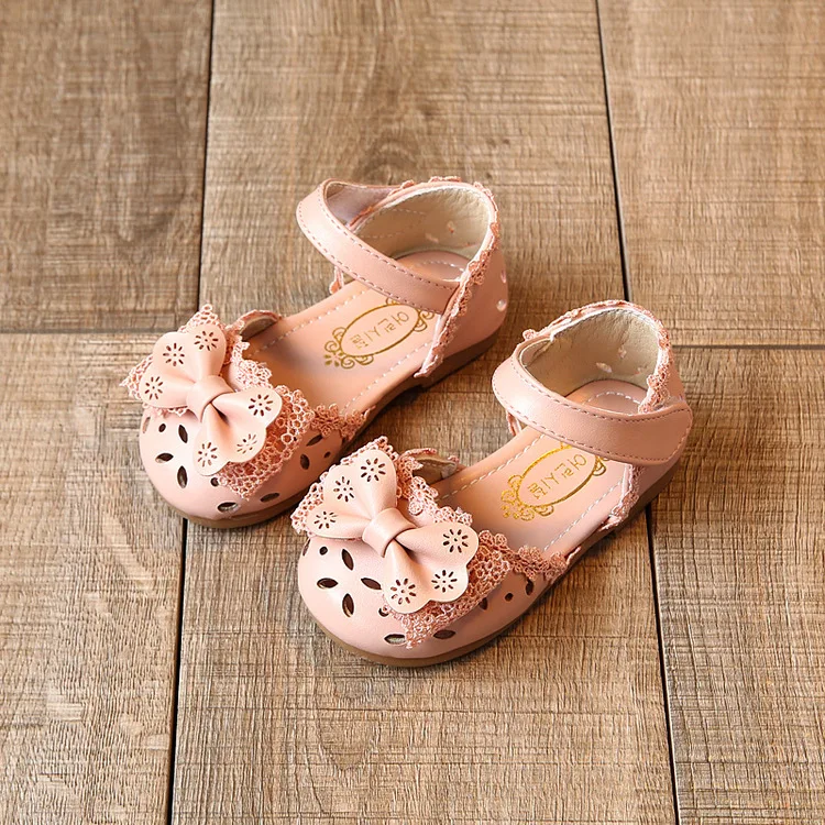 Новинка; Летняя детская обувь; коллекция года; модная кожаная детская обувь; сандалии для девочек; дышащая обувь с бантом для малышей - Цвет: Розовый