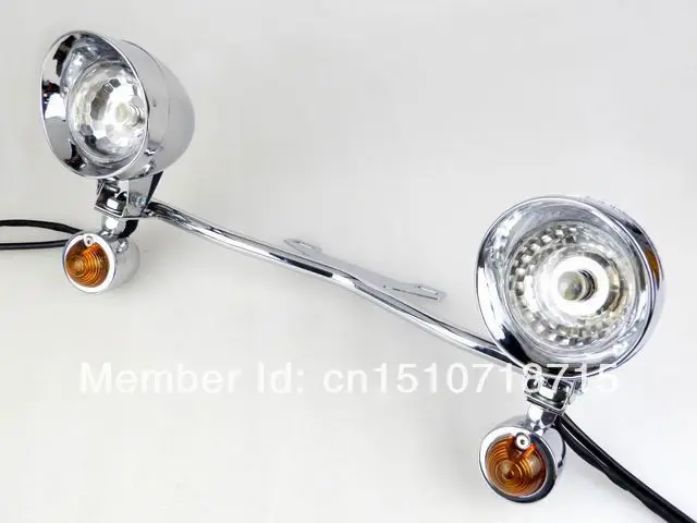Chrome Bullet Amber Spotlight Turn Signal Light Bar For Honda VT VTX Shadow Yamaha Road V Star Suzuki Kawasaki VN Harley Softail Chrome Bullet Amber Spotlight Turn Signal Light Bar For Honda VT VTX Shadow Yamaha Road V Star Suzuki Kawasaki VN Harley Softail