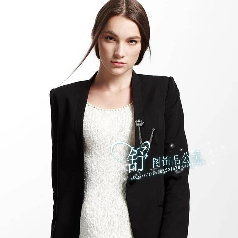 2017 بيع حقيقي مطلي العصرية بروشيه تاج بروش طوق صغير قميص إبزيم دبوس عالية الجودة شارة xionghua ميدالية دعوى الزهور