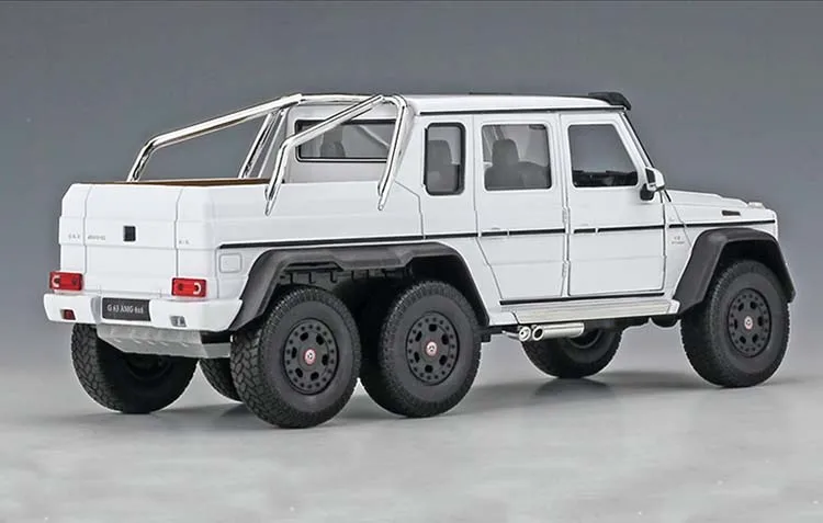 Высокая имитация WELLY 1:24 G63 AMG 6X6 Автомобильная литая модель из сплава Металл для детей Коллекция подарков с коробкой