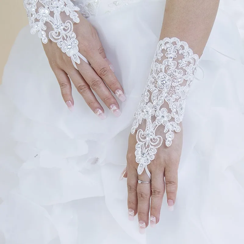 New White/Ivory Bride Wedding Accessories Glove Fingerless Lace Bridal Gloves 