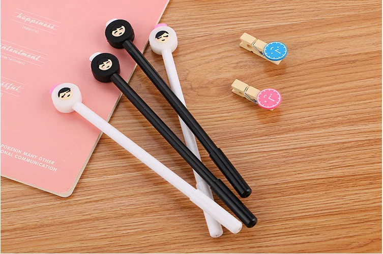 

20pcs/lot Creative Stationery Black And White Couple Gel Pen 0.5mm Cartoon Doll Black Pen Office School Gift